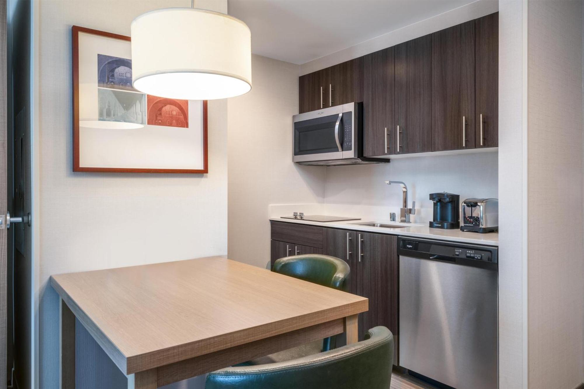 Hotel Homewood By Hilton Santa Clara 3*